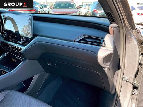 Used 2025 Lexus TX 350 AWD image 15