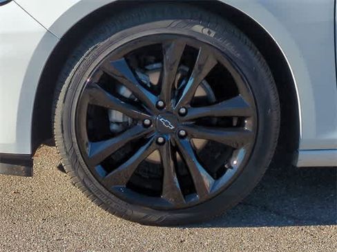 Used 2023 Chevrolet Malibu LT image 14