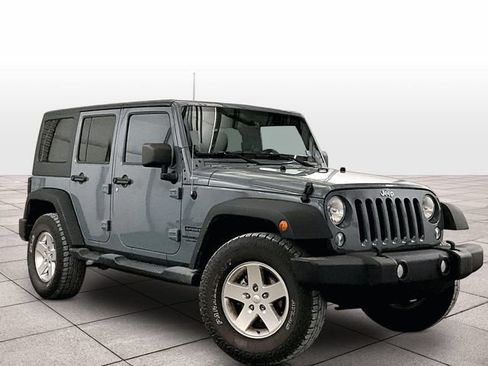 Used 2014 Jeep Wrangler Unlimited Sport w/ Quick Order Package 23S AWD/4WD image 3