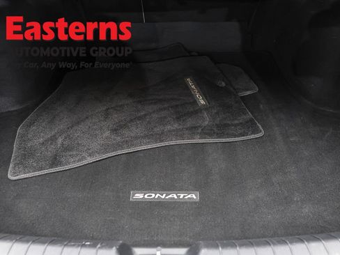 Used 2023 Hyundai Sonata SEL FWD image 9