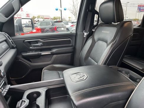Used 2024 RAM 1500 Laramie image 10