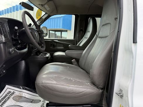 Used 2012 Chevrolet Express 2500 LS image 11