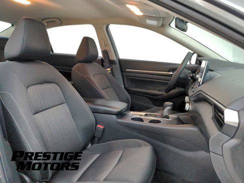 Used 2022 Nissan Altima 2.5 SV AWD/4WD image 28