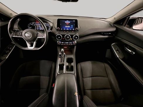 Used 2020 Nissan Sentra SR w/ Lighting Package FWD image 14