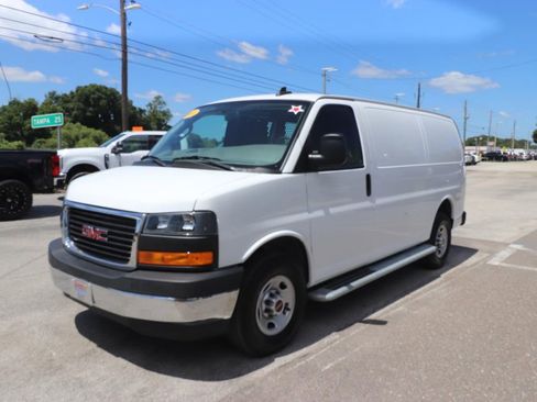 Used 2024 GMC Savana 2500 w/ Driver Convenience Package RWD image 6