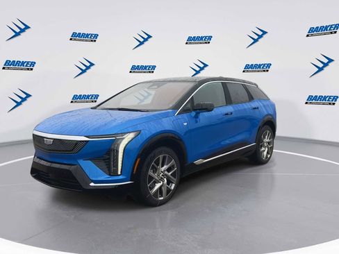 New 2026 Cadillac Optiq Luxury 1 image 4
