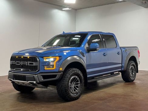 Used 2020 Ford F150 Raptor w/ Equipment Group 802A Luxury image 31