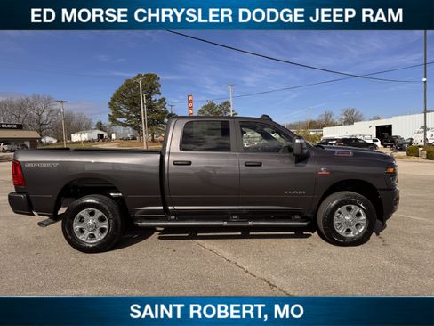 New 2025 RAM 2500 Big Horn AWD/4WD image 7