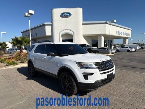Used 2018 Ford Explorer XLT w/ Equipment Group 202A FWD image 1