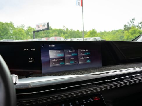 Used 2025 Cadillac Escalade V w/ LPO, ONYX Package AWD/4WD image 55