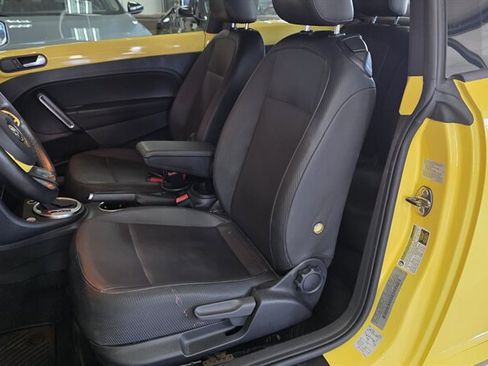 Used 2012 Volkswagen Beetle 2.5 FWD image 10