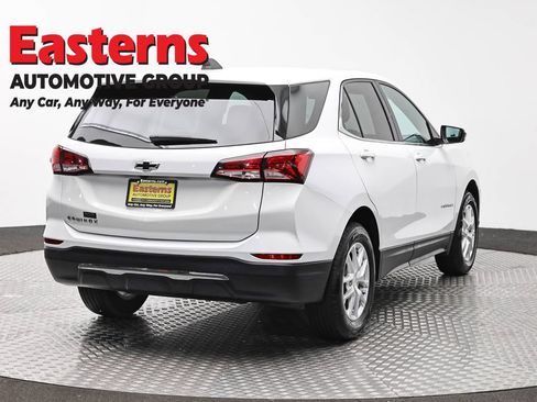 Used 2022 Chevrolet Equinox LT FWD image 5
