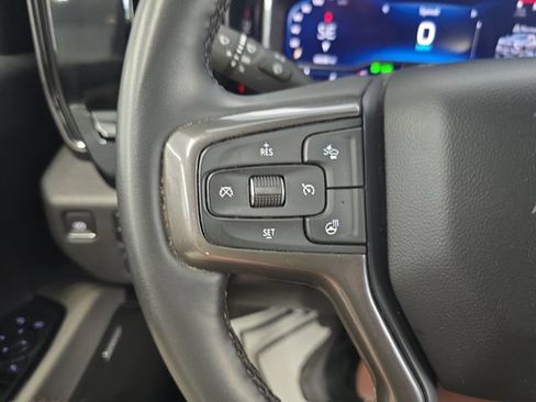 Certified 2025 Chevrolet Silverado 2500 ZR2 AWD/4WD image 19