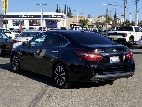 Used 2018 Nissan Altima 2.5 SV image 5