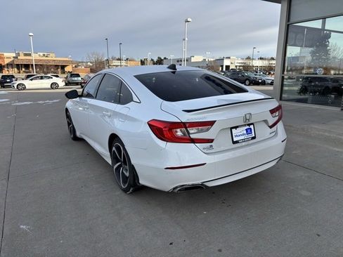 Used 2022 Honda Accord Sport image 7