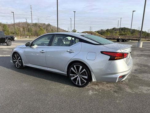 Used 2020 Nissan Altima 2.0 Platinum image 6