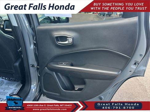 Used 2019 Jeep Compass Limited AWD/4WD image 24