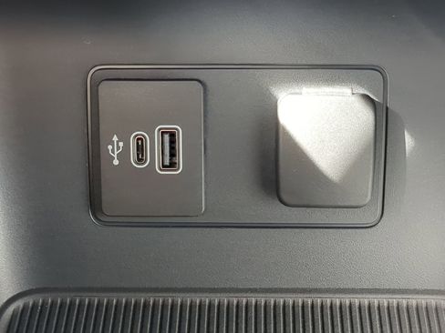 New 2026 Ford Explorer ST-Line w/ ST-Line Street Pack image 51