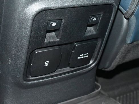 Used 2022 Ford Bronco Outer Banks w/ Sasquatch Package AWD/4WD image 16
