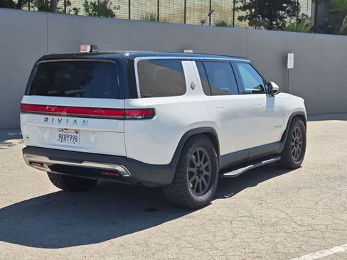 Used 2023 Rivian R1S Adventure AWD/4WD image 5