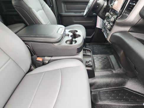 New 2026 RAM 5500 Tradesman w/ Chrome Appearance Group image 13