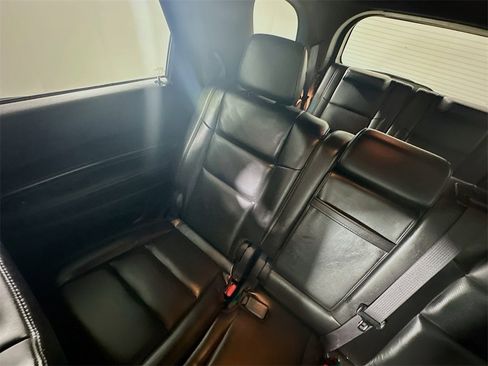 Used 2024 Dodge Durango GT image 12