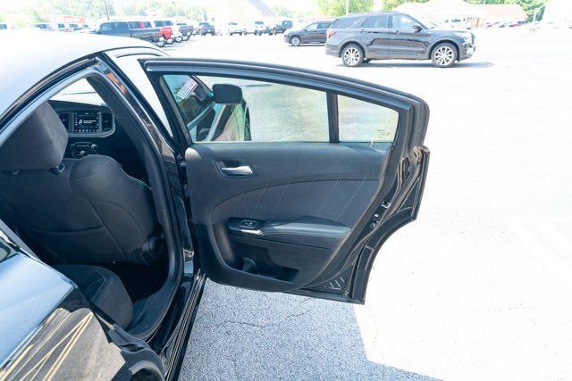 Used 2023 Dodge Charger SXT w/ Blacktop Special Edition AWD/4WD image 15