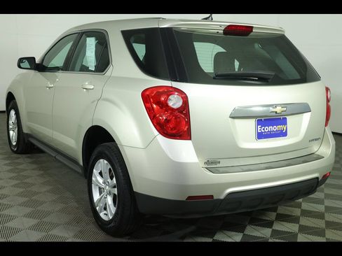 Used 2014 Chevrolet Equinox LS FWD image 12