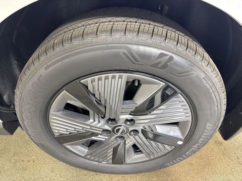 New 2025 Nissan Murano SL image 6