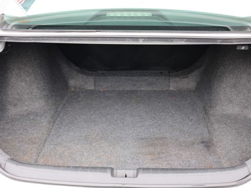 Used 2018 Honda Accord LX image 26