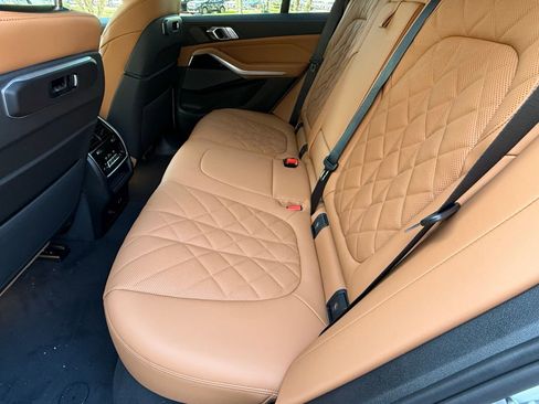 New 2026 BMW X5 sDrive40i image 30