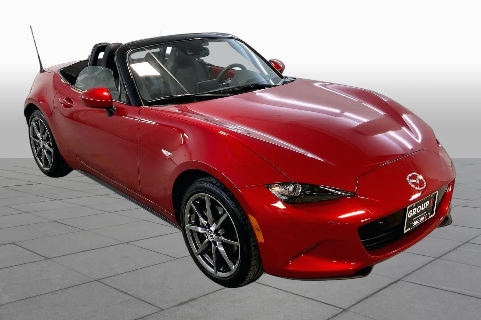 Used 2016 MAZDA MX-5 Miata Grand Touring RWD image 8