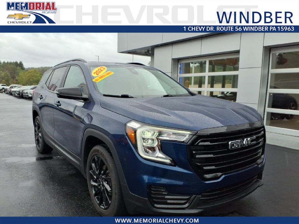 Used 2023 GMC Terrain SLE w/ Driver Convenience Package AWD/4WD image 1