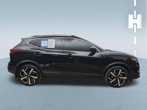 Used 2022 Nissan Rogue Sport SL AWD/4WD image 3