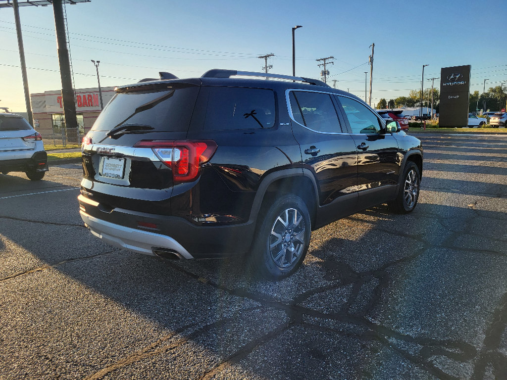 Used 2021 GMC Acadia SLE w/ Driver Convenience Package FWD image 6