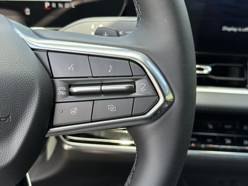 New 2027 Chevrolet Equinox LT w/ Convenience Package II FWD image 26