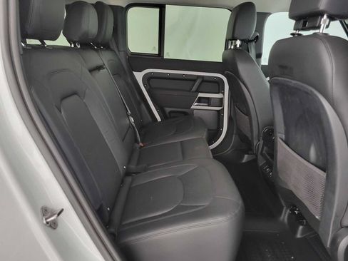 Used 2023 Land Rover Defender 110 S AWD/4WD image 12