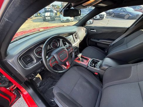 Used 2016 Dodge Charger R/T RWD image 17