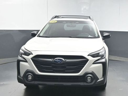 Used 2023 Subaru Outback Onyx Edition image 3