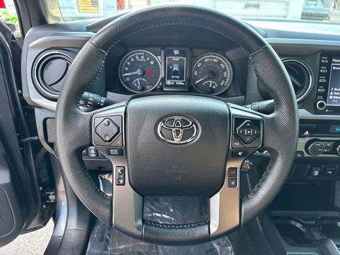 Used 2023 Toyota Tacoma TRD Off-Road AWD/4WD image 19