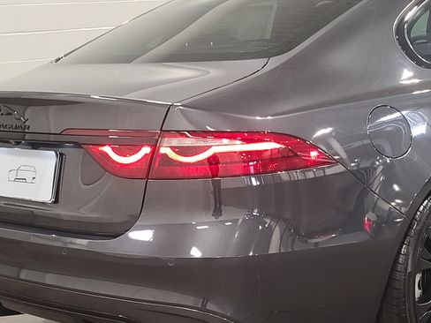 New 2024 Jaguar XF R-Dynamic SE image 18