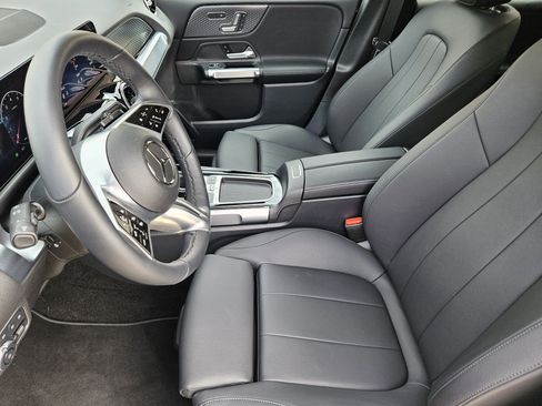 Certified 2026 Mercedes-Benz GLB 250 image 7