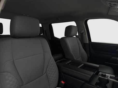 Used 2022 Toyota Tundra SR5 w/ Convenience Package RWD image 39