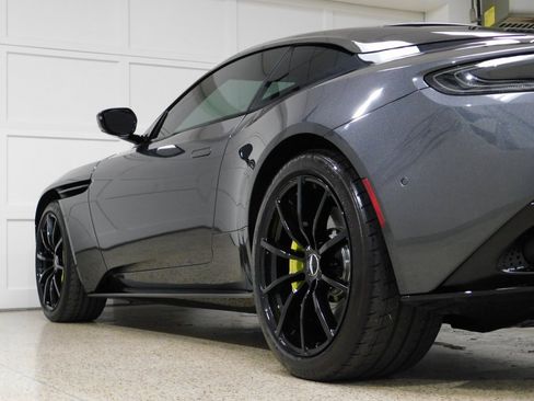 Used 2020 Aston Martin DB11 AMR image 79