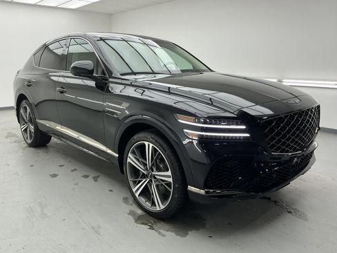 Used 2025 Genesis GV80 3.5T e-SC image 3