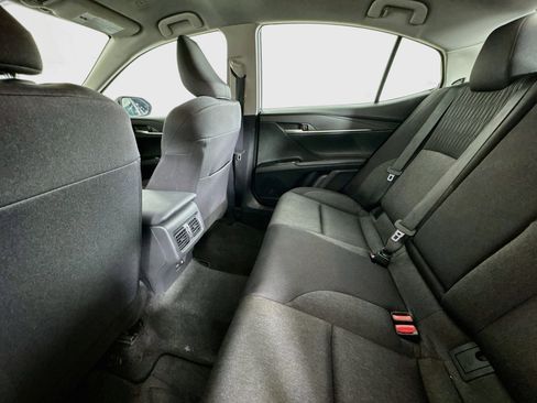 Used 2025 Toyota Camry LE FWD image 23