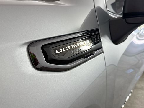 Used 2023 GMC Sierra 1500 Denali Ultimate AWD/4WD image 32