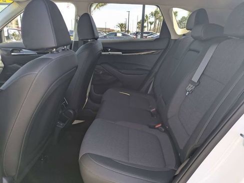 Used 2024 Kia Seltos S image 12