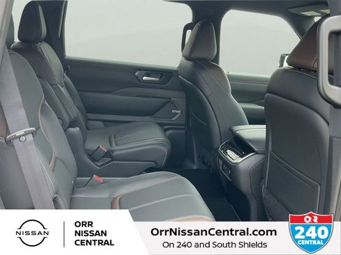 New 2026 Nissan Armada SL w/ Captain's Chari Seat Package RWD image 12