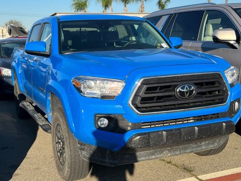 Used 2021 Toyota Tacoma SR5 image 3